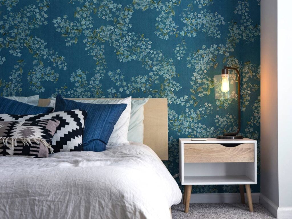 Embroidery mural wallpaper